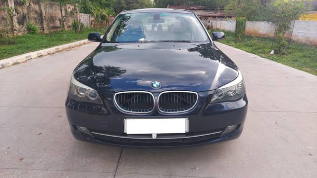 https://images10.gaadi.com/usedcar_image/4125163/original/processed_1398d12328217e58aeb98e351ad221d9.jpg?imwidth=6400