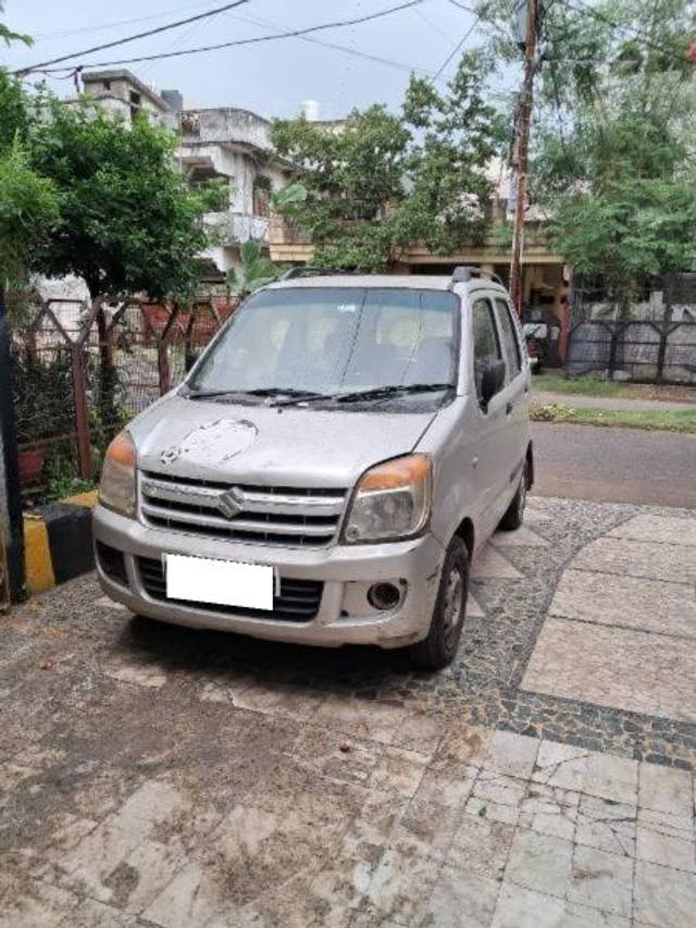 https://images10.gaadi.com/usedcar_image/4125263/original/processed_23067870-cb7f-4fe4-bef1-c4bf5c65117e.jpg?imwidth=6400