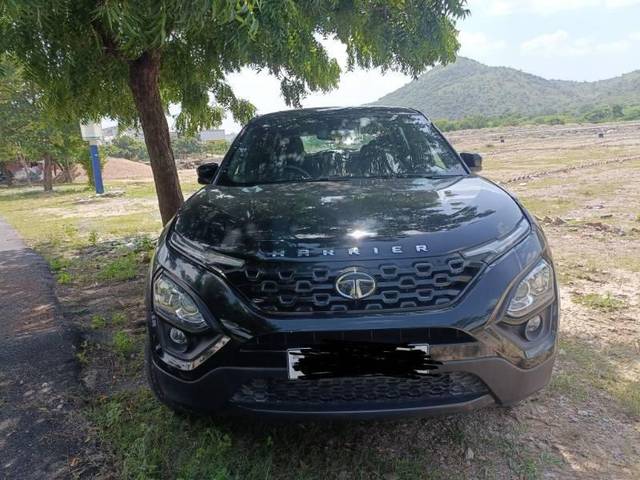 https://images10.gaadi.com/usedcar_image/4125334/original/processed_eddefad6-d301-4a64-94f7-73db6f80d360.jpg?imwidth=6400