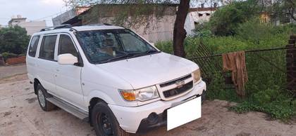 Chevrolet Tavera Neo 3 9 Str BSIII