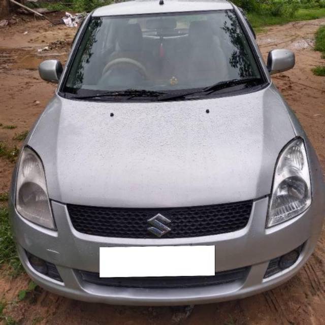 https://images10.gaadi.com/usedcar_image/4125434/original/processed_d5cd4866-f131-4a2f-a88e-4970abd58ae0.jpg?imwidth=6400