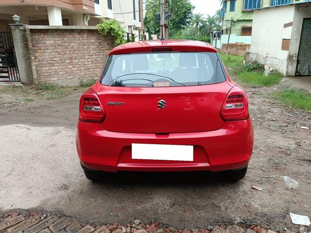 https://images10.gaadi.com/usedcar_image/4125473/original/processed_64160a4b053641ded1096933f491b030.jpg?imwidth=6402