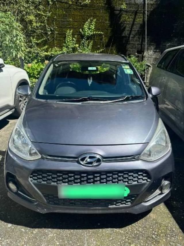 https://images10.gaadi.com/usedcar_image/4125499/original/processed_cf3fead2-e85f-4ef6-b99a-276390b0c8fc.jpg?imwidth=6400