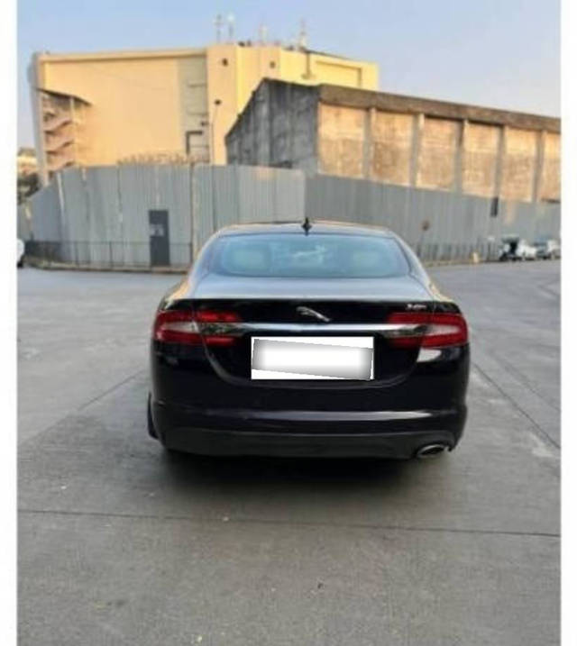 https://images10.gaadi.com/usedcar_image/4125591/original/processed_aa36ec1fcce25d0a6e8406eb4ff3b690.png?imwidth=6401