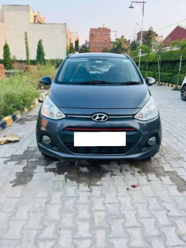 https://images10.gaadi.com/usedcar_image/4125751/original/processed_488c2c6b-c82c-4247-8297-1df4f0ce23bc.jpg?imwidth=6400