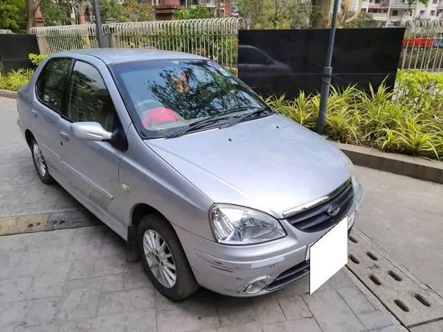 https://images10.gaadi.com/usedcar_image/4125940/original/processed_ceeddbf5-13cf-4180-9714-433f0e503364.jpg?imwidth=6400