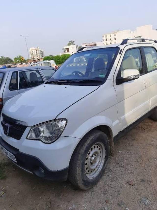 https://images10.gaadi.com/usedcar_image/4126185/original/processed_581f0f7c-f1f6-4cc7-b2df-ae5cf3ffbedb.jpg?imwidth=6401