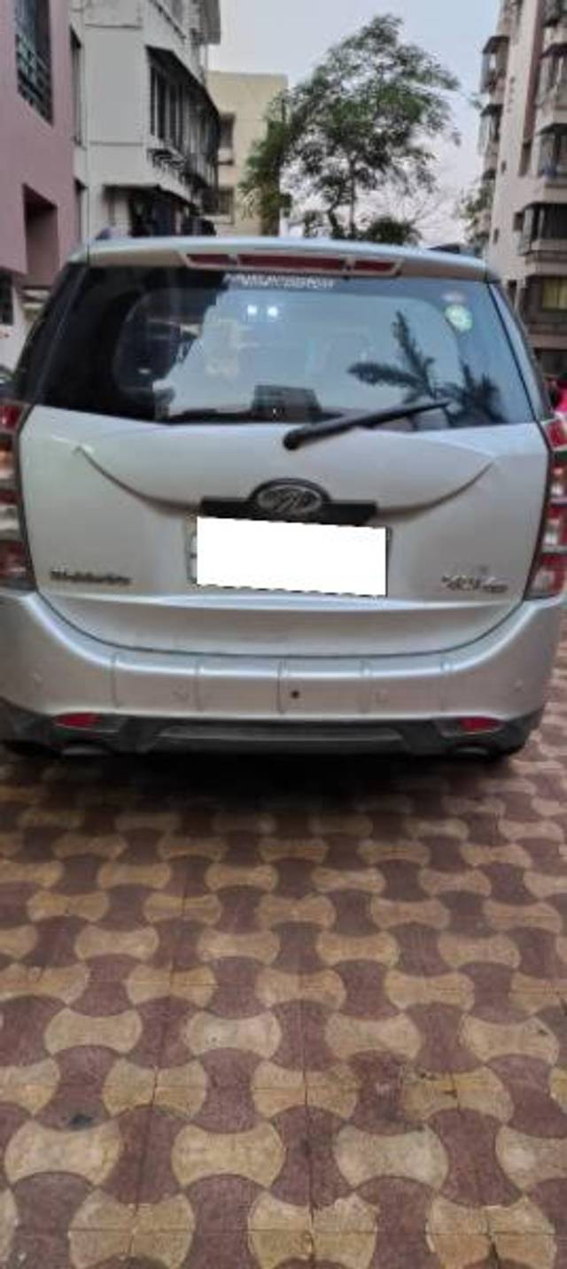 https://images10.gaadi.com/usedcar_image/4126230/original/processed_692b7a93-ce47-45b0-98f3-5ccbc8e00c25.jpg?imwidth=6402