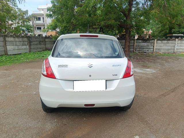 https://images10.gaadi.com/usedcar_image/4126238/original/processed_15a9f308e6d75adf8c3bf7757863fc0b.jpg?imwidth=6401