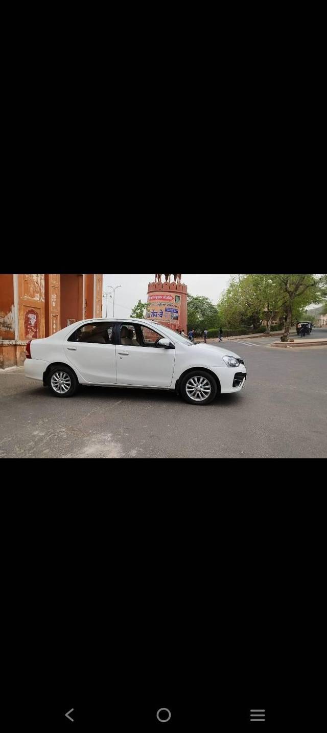 https://images10.gaadi.com/usedcar_image/4127208/original/processed_418d6f25ebf625bd13da521bbc5f67c6.jpg?imwidth=6401