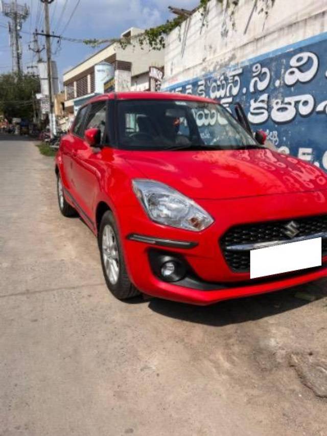 https://images10.gaadi.com/usedcar_image/4127711/original/processed_5ffe735f-7dc1-4d89-9864-07554bdd5b9f.jpeg?imwidth=6400