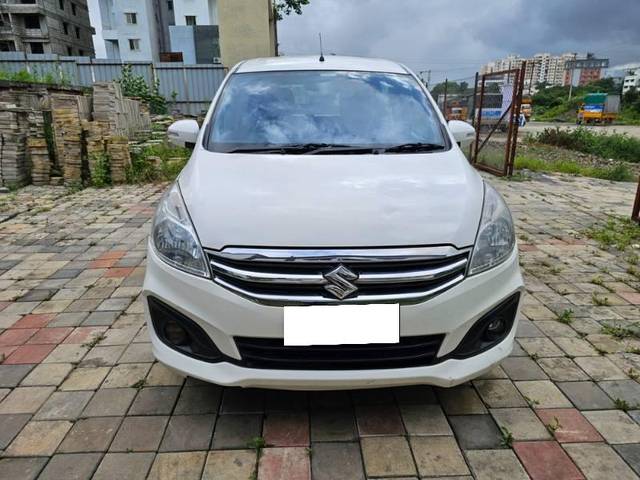 https://images10.gaadi.com/usedcar_image/4127803/original/processed_46cb4ed7-6abb-4286-af34-7c3d1b41247d.jpg?imwidth=6402