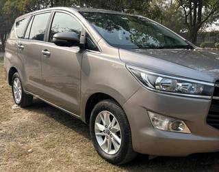 Toyota Innova Crysta 2016-2020 Toyota Innova Crysta 2.4 GX AT