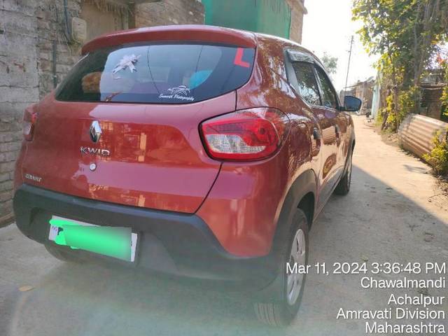 https://images10.gaadi.com/usedcar_image/4127984/original/processed_7ce1c658-f778-405e-96e0-ebe9dc05a4d6.jpg?imwidth=6401