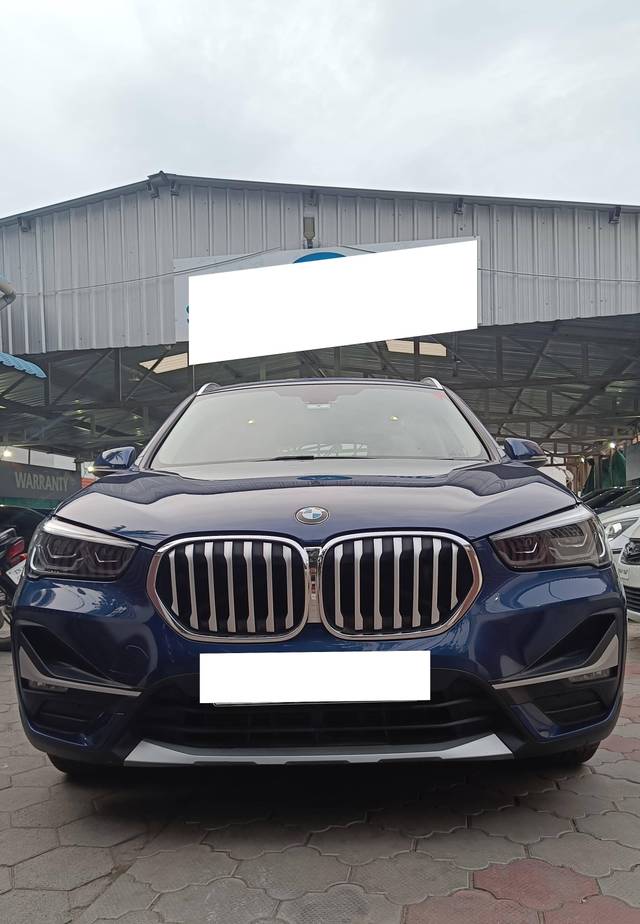 https://images10.gaadi.com/usedcar_image/4128026/original/processed_e9e7790babab3731940b67592a7e0c04.jpeg?imwidth=6400