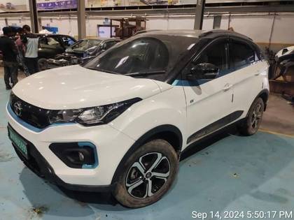 Tata Nexon EV XZ Plus Lux