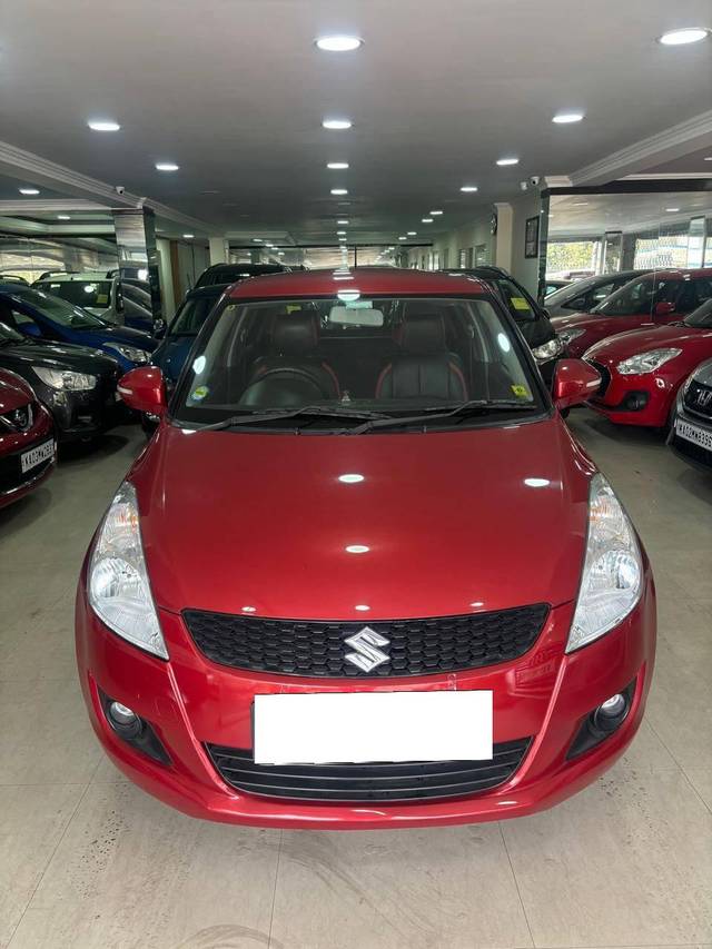 https://images10.gaadi.com/usedcar_image/4128223/original/processed_f60f5e5012148066a6d85f8953792cde.jpg?imwidth=6400