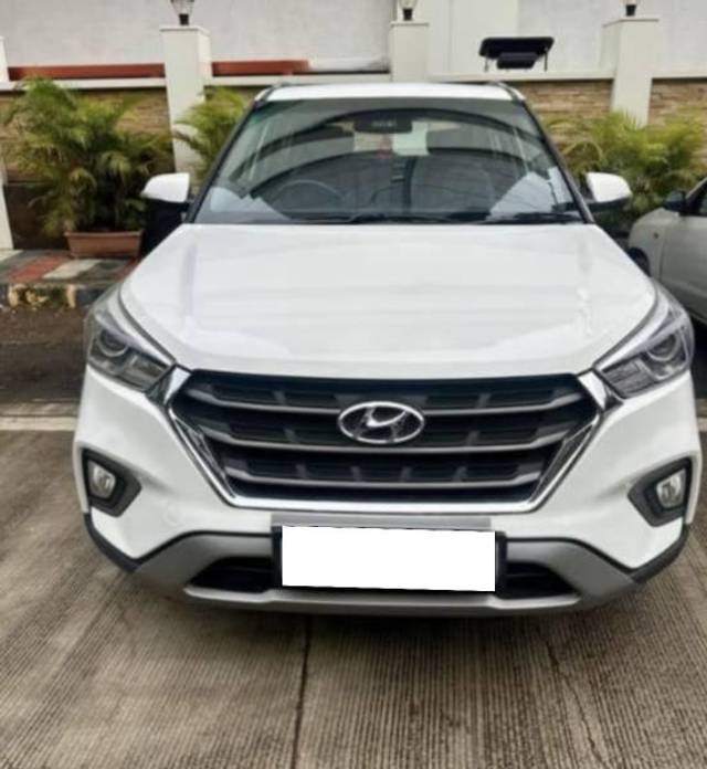 https://images10.gaadi.com/usedcar_image/4128246/original/processed_9201b027-1cc0-4f26-a9c0-5177358e0ef8.jpg?imwidth=6400