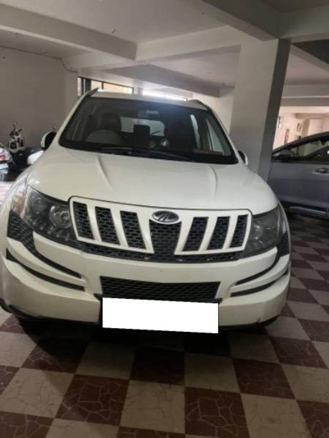 https://images10.gaadi.com/usedcar_image/4128282/original/processed_e8f23fbb-0fa4-4471-bec3-587239541bed.jpg?imwidth=6400