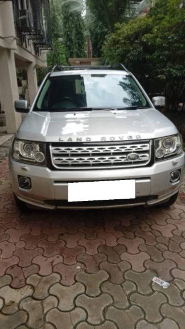 https://images10.gaadi.com/usedcar_image/4128518/original/processed_42492b51-3750-4ff2-b002-991196f807de.jpeg?imwidth=6400