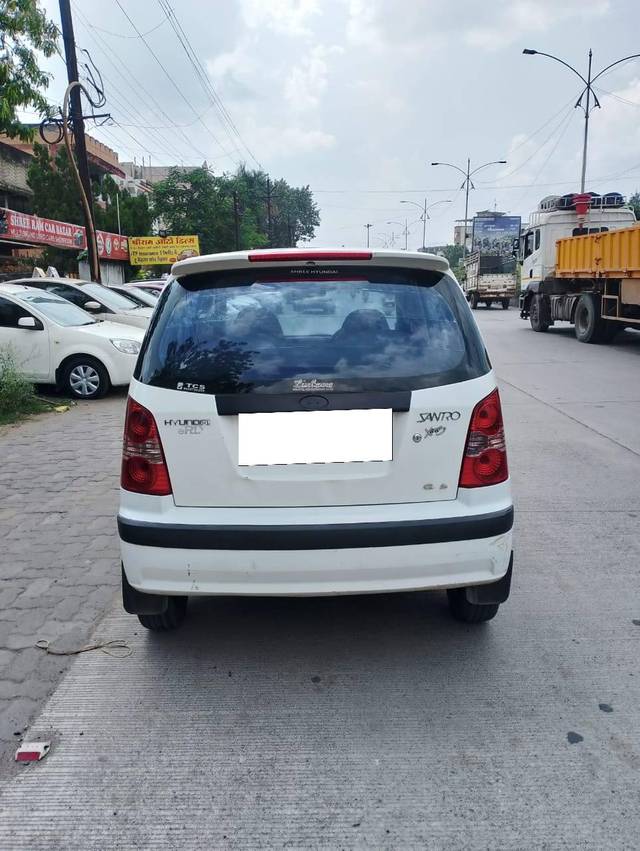 https://images10.gaadi.com/usedcar_image/4128651/original/processed_6d096feca2798c7cc5f148a5ab1d25e3.jpg?imwidth=6401