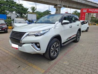 Toyota Fortuner 2.8 2WD AT BSIV