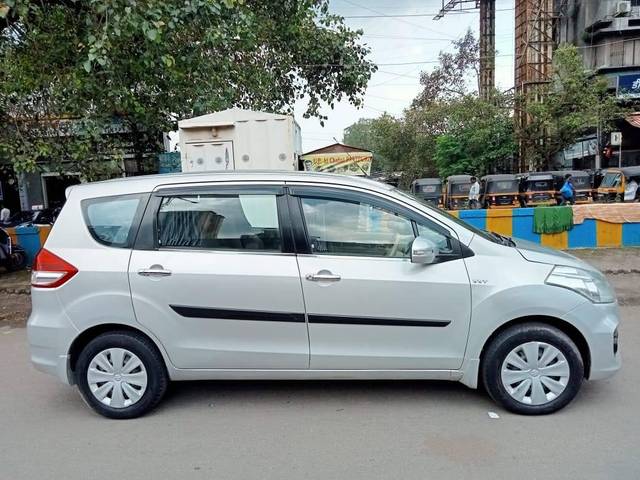 https://images10.gaadi.com/usedcar_image/4129036/original/processed_78c6d8274e363493a2a585138af6a197.jpeg?imwidth=6401