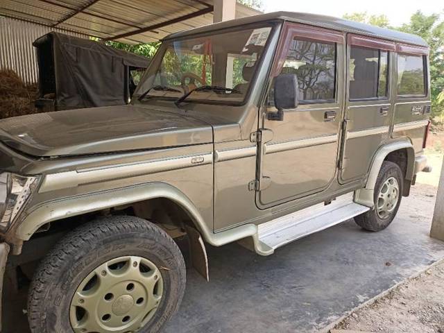 https://images10.gaadi.com/usedcar_image/4129068/original/processed_1611ec79-d1db-43e3-bef2-749df9b285a8.jpg?imwidth=6401