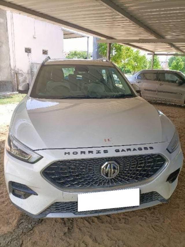 https://images10.gaadi.com/usedcar_image/4129166/original/processed_bd45bd13-99f2-41e3-9bc9-004e04eedfee.jpg?imwidth=6400