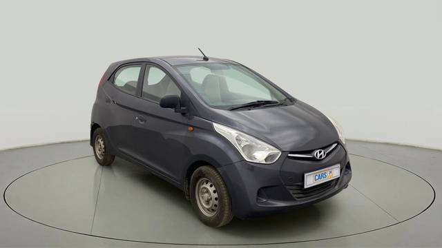 https://images10.gaadi.com/usedcar_image/4129298/original/8d85519e62aa2c70ddda4f388ce7d37f.jpg?imwidth=6400