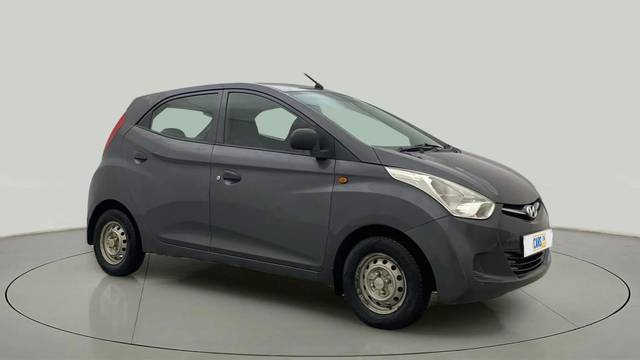 https://images10.gaadi.com/usedcar_image/4129298/original/b28df7acd08b3aa0cfae40c194e388bb.jpg?imwidth=6400