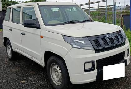 Mahindra TUV 300 T4 Plus BSIV