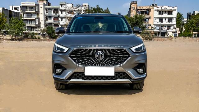 https://images10.gaadi.com/usedcar_image/4129789/original/processed_27bbd2bec91499c8b254b8af36506410.JPG?imwidth=6400