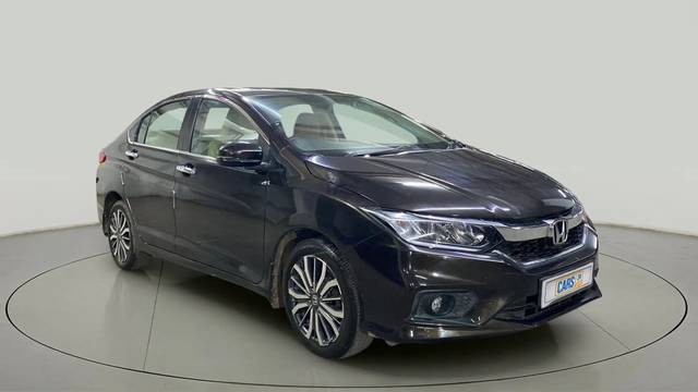 https://images10.gaadi.com/usedcar_image/4129895/original/d743661dd6c7d4b6c9a1a1702a9d7cb0.jpg?imwidth=6400