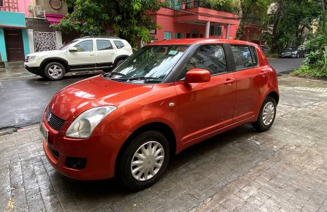 https://images10.gaadi.com/usedcar_image/4129896/original/43633e3156a7966cc4370ac9bbd3d408.jpg?imwidth=6400