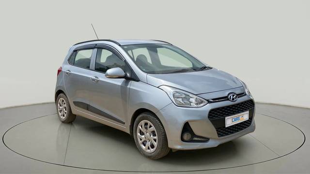 https://images10.gaadi.com/usedcar_image/4129928/original/b68d33d70e036d91e8aa0410ca743977.jpg?imwidth=6400