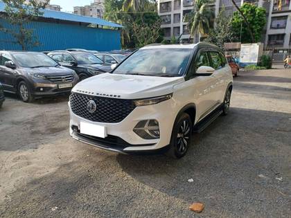 MG Hector Plus Sharp DCT