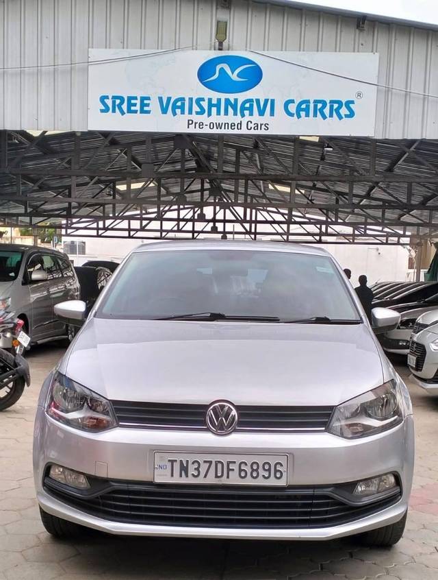 https://images10.gaadi.com/usedcar_image/4130711/original/processed_21e4cfaf7ab9ba6d3d1fedcd2ee62434.jpg?imwidth=6400