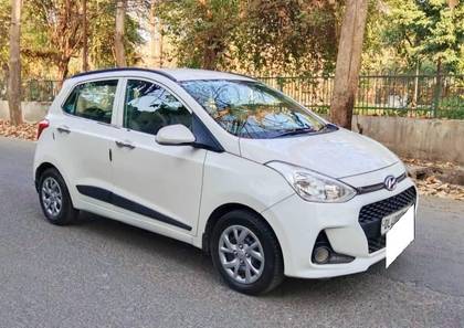 Hyundai i10 Sportz 1.1L