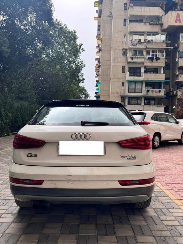 https://images10.gaadi.com/usedcar_image/4130771/original/processed_17a5f64bf5398f6e63121b49c2176ab9.jpg?imwidth=6401