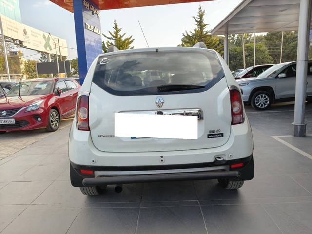 https://images10.gaadi.com/usedcar_image/4131057/original/processed_b374d3e2c7814ff07e5376ef856a7d8f.jpg?imwidth=6402