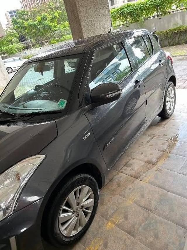 https://images10.gaadi.com/usedcar_image/4131122/original/processed_f5c3a2b9-500b-4675-8d25-67dff528f5bd.jpeg?imwidth=6400