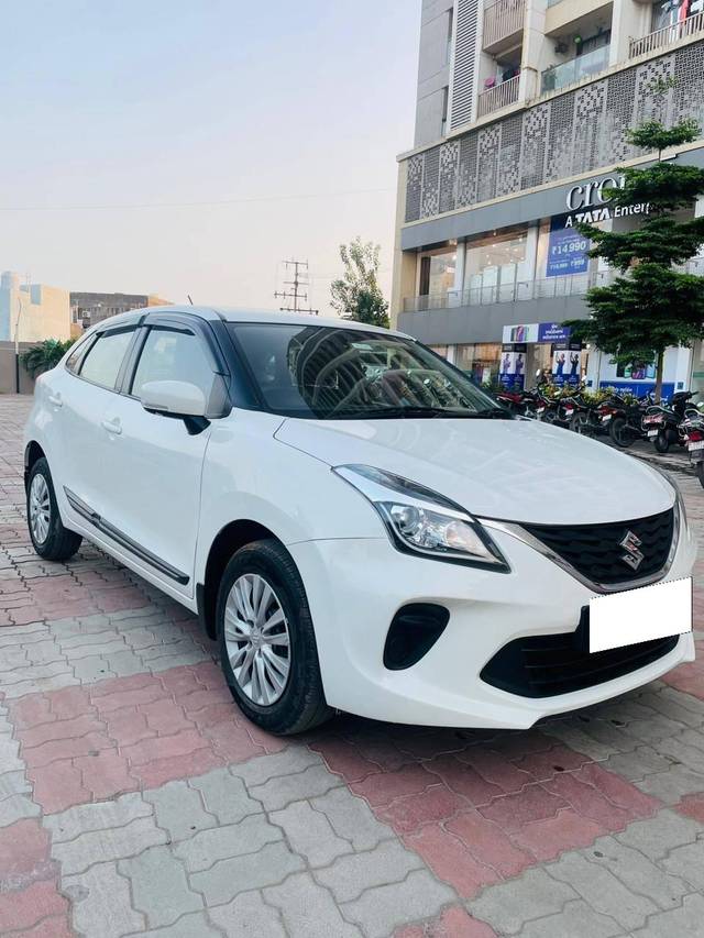 https://images10.gaadi.com/usedcar_image/4131214/original/processed_b0befe9cd2f066314ee718210e8f2ae1.jpg?imwidth=6400