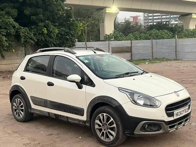 https://images10.gaadi.com/usedcar_image/4131259/original/processed_0567ef27ef6755a4a1459cb8794837c7.jpg?imwidth=6400