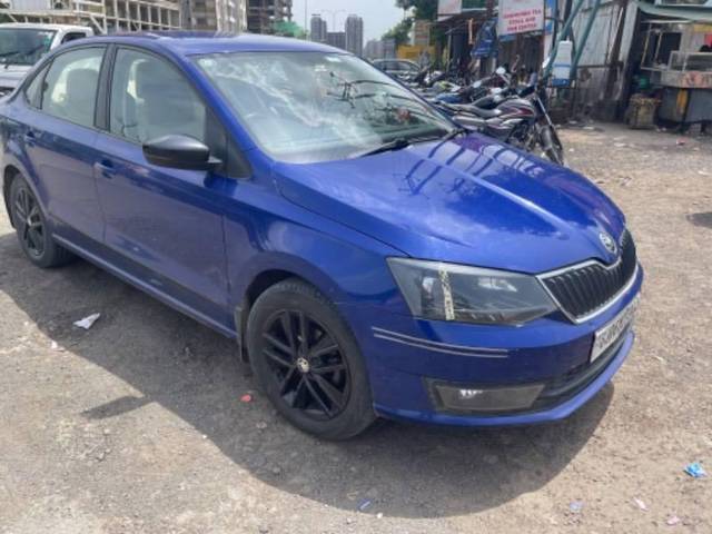 https://images10.gaadi.com/usedcar_image/4131557/original/processed_a91b88bc-5341-4e62-a40e-f385db9b7e74.jpg?imwidth=6400