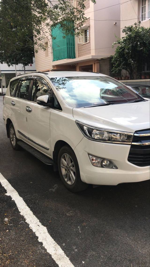 https://images10.gaadi.com/usedcar_image/4131926/original/0a43de7058a27ea6c6b24eae442f1983.jpg?imwidth=6400