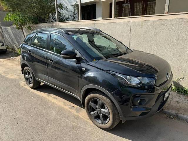 https://images10.gaadi.com/usedcar_image/4131960/original/processed_b4d1dfd2-44ba-4073-8d8d-56fae008f272.jpeg?imwidth=6400