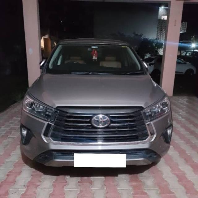 https://images10.gaadi.com/usedcar_image/4132012/original/processed_2111ee27-e736-44d1-9ce2-fc359d39149a.jpg?imwidth=6400