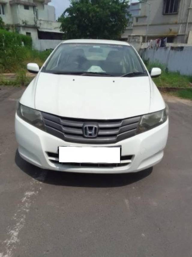 https://images10.gaadi.com/usedcar_image/4132329/original/processed_dea53105-2e4d-47fe-bc2d-2be7fe052eb8.jpg?imwidth=6401