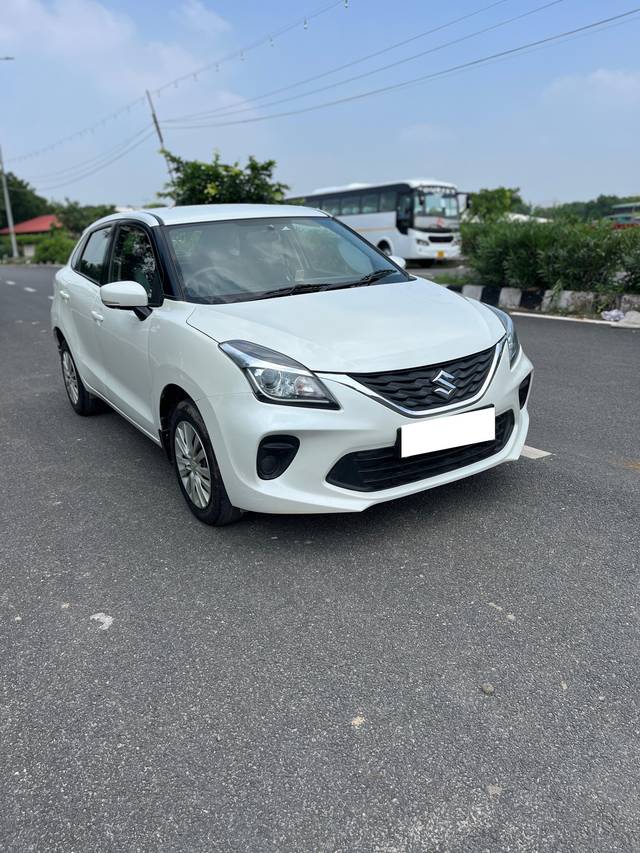 https://images10.gaadi.com/usedcar_image/4132372/original/processed_ca1602f0aad699e6790f07485925822d.jpg?imwidth=6400